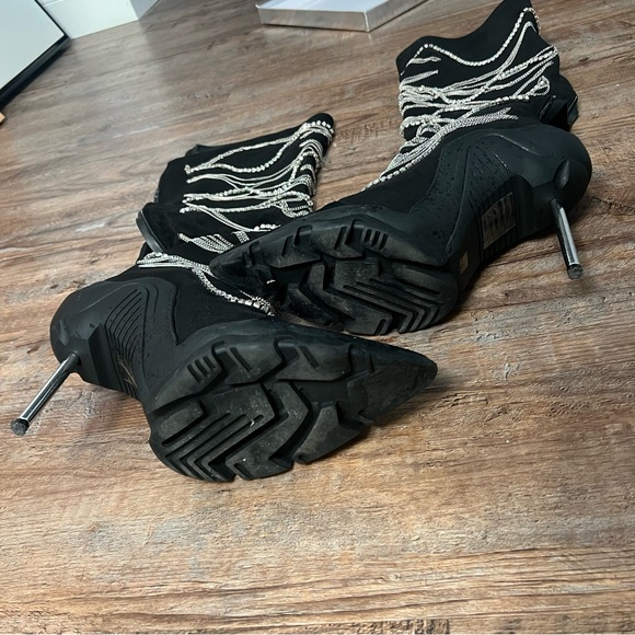 Black Azalea Wang Chain Embellished Boot - Picture 6 of 8